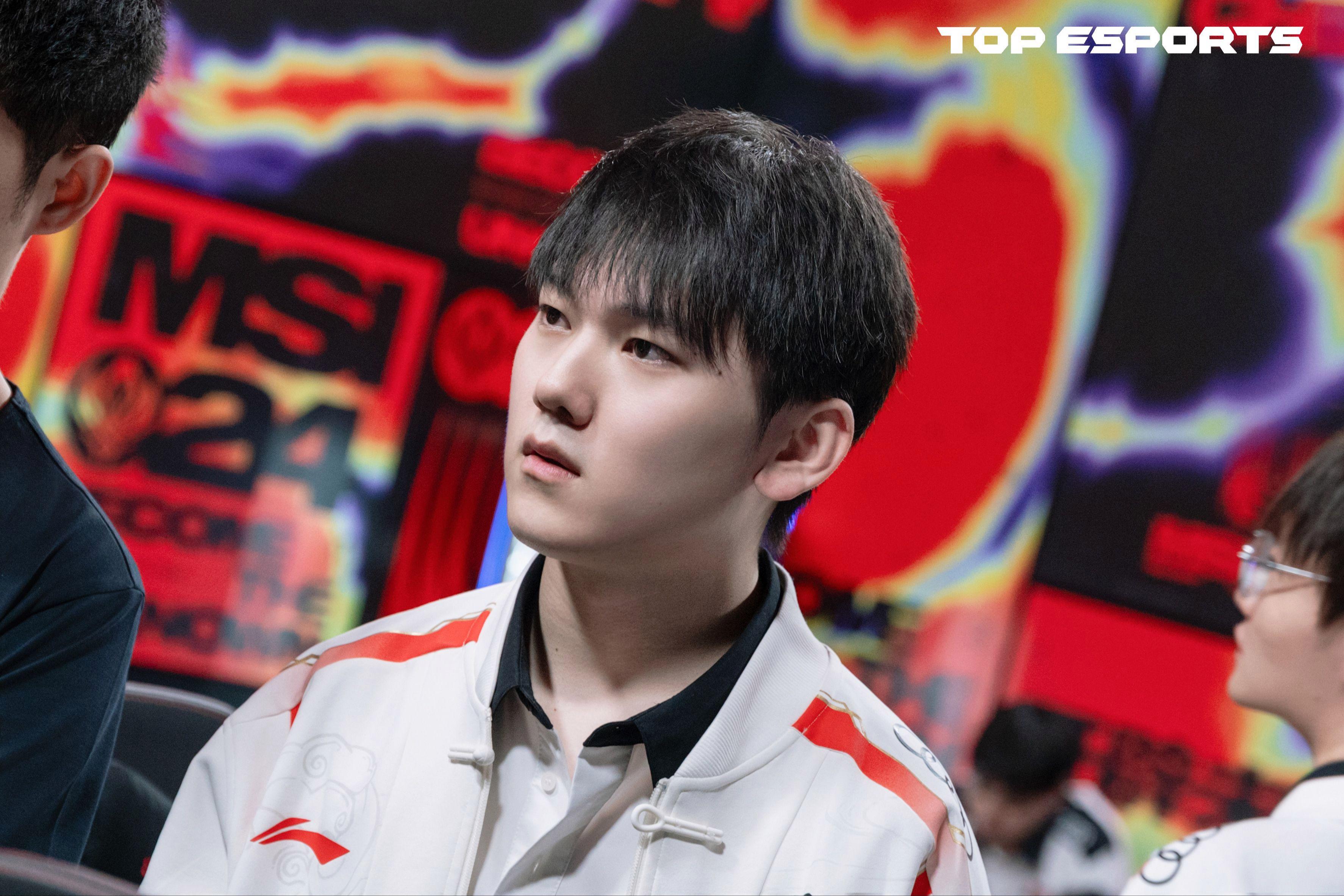 开云体育-包含JackeyLove新星绝杀表现惊艳，RNG未来可期！的词条